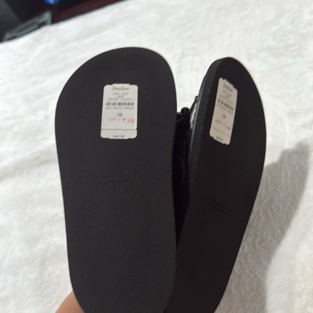 Simone Rocha
beaded leather slides - Picture 7 of 9